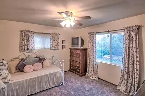 9856 Logan Rd, Redding, CA 96003 photo 20
