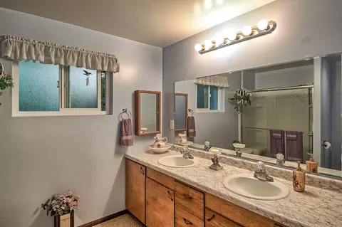 9856 Logan Rd, Redding, CA 96003 photo 18