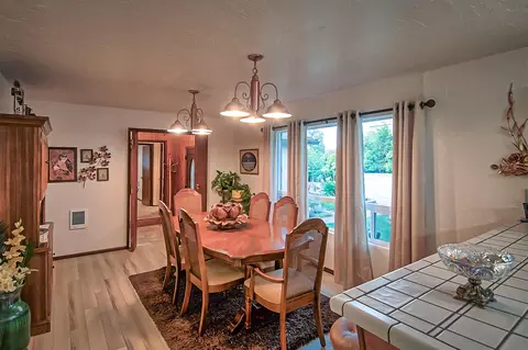 9856 Logan Rd, Redding, CA 96003 photo 16