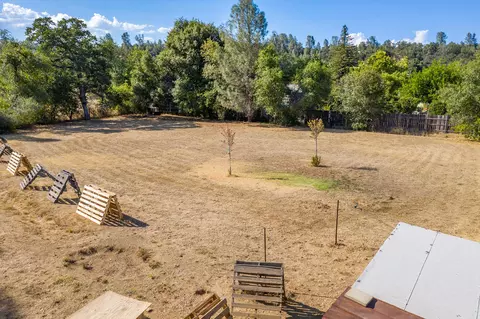 5776 Jubilee St, Redding, CA 96001 photo 31