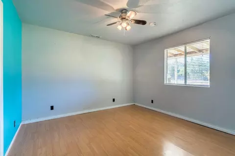 5776 Jubilee St, Redding, CA 96001 photo 16