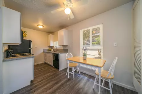 1425 Magnolia Ave, Redding, CA 96001 photo 31
