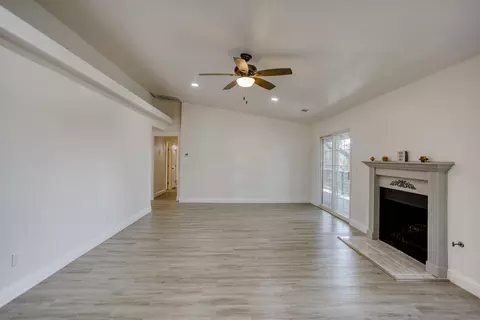 2000 Spur Ct, Redding, CA 96002 photo 10