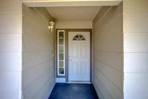 2000 Spur Ct, Redding, CA 96002 photo 4