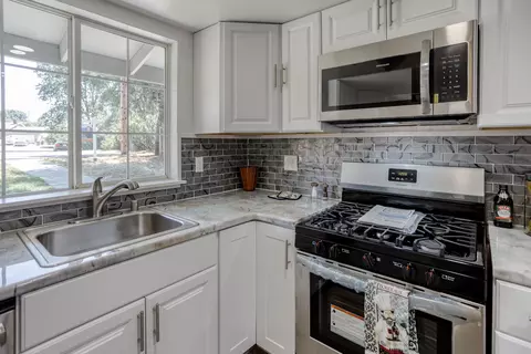 2000 Spur Ct, Redding, CA 96002 photo 18