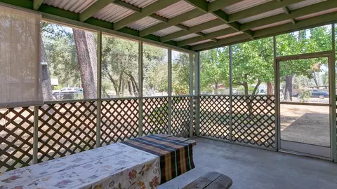 2078 Canyon Rd, Redding, CA 96001 photo 9