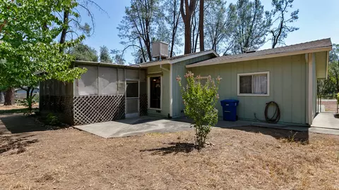 2078 Canyon Rd, Redding, CA 96001 photo 8