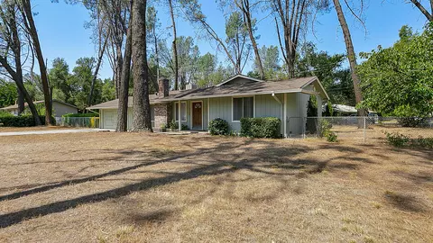 2078 Canyon Rd, Redding, CA 96001 photo 3