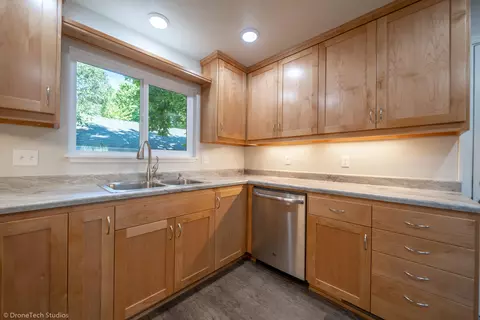 2286 Washington Ave, Redding, CA 96001 photo 8