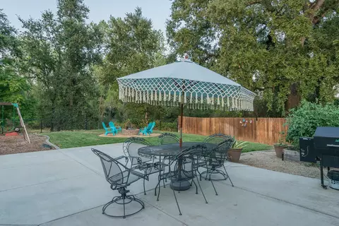 2776 Garnet Ct, Redding, CA 96001 photo 7