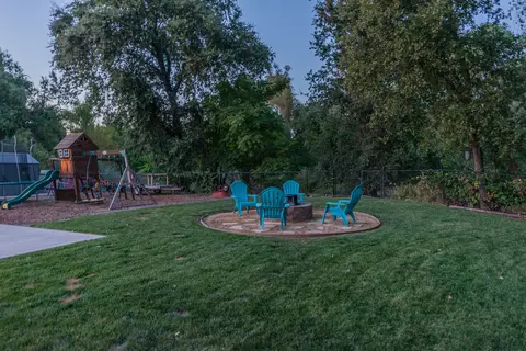 2776 Garnet Ct, Redding, CA 96001 photo 90