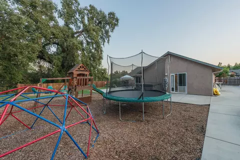 2776 Garnet Ct, Redding, CA 96001 photo 20