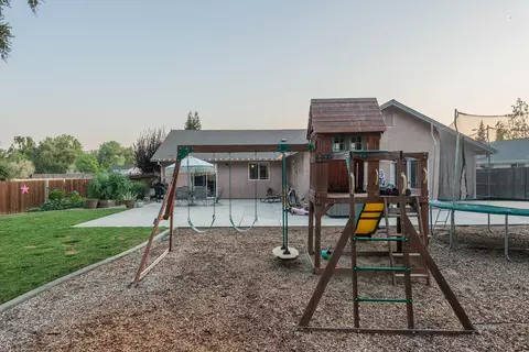 2776 Garnet Ct, Redding, CA 96001 photo 18