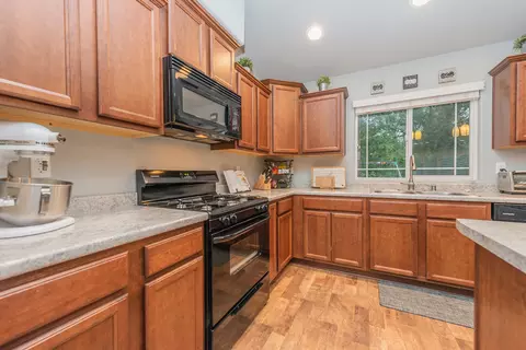 2776 Garnet Ct, Redding, CA 96001 photo 47