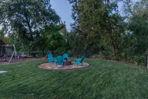 2776 Garnet Ct, Redding, CA 96001 photo 88