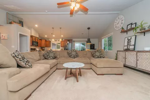 2776 Garnet Ct, Redding, CA 96001 photo 29