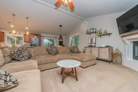2776 Garnet Ct, Redding, CA 96001 photo 31
