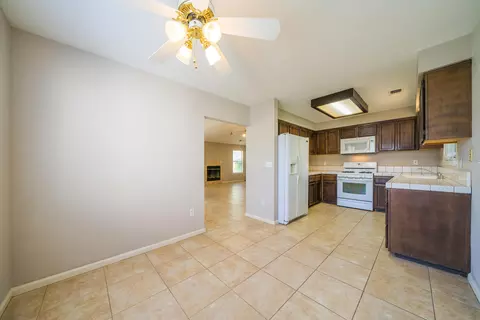 2735 Howard Dr, Redding, CA 96001 photo 7