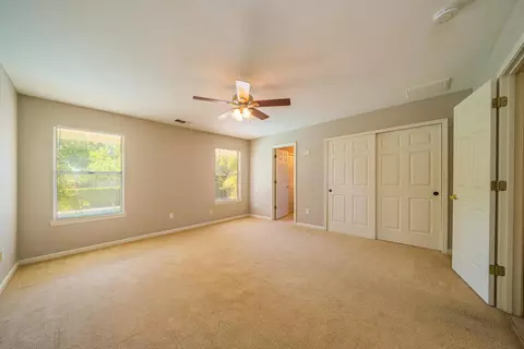 2735 Howard Dr, Redding, CA 96001 photo 19