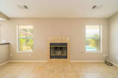 2735 Howard Dr, Redding, CA 96001 photo 12