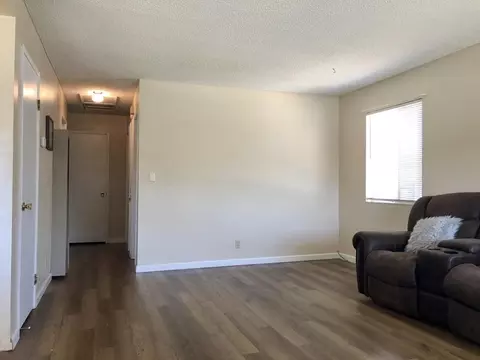 2146 Venus Way, Redding, CA 96002 photo 6