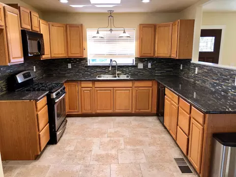 2778 Carolee Ct, Redding, CA 96002 photo 4