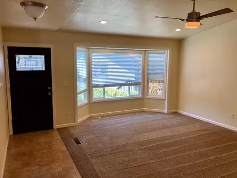 2778 Carolee Ct, Redding, CA 96002 photo 2