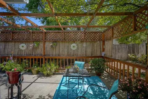 523 Brock Dr, Redding, CA 96003 photo 39