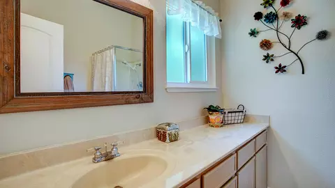 523 Brock Dr, Redding, CA 96003 photo 7