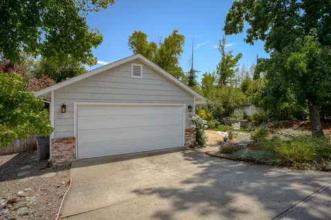 523 Brock Dr, Redding, CA 96003 photo 80