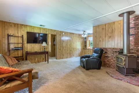 13847 Calm Crk, Redding, CA 96003 photo 8