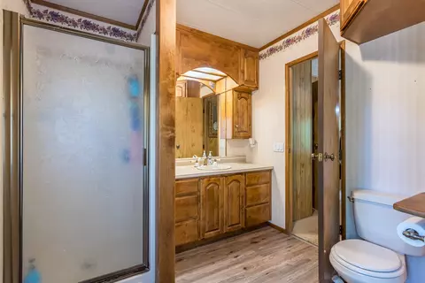 13847 Calm Crk, Redding, CA 96003 photo 12