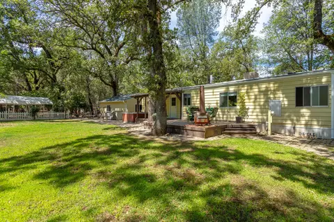 13847 Calm Crk, Redding, CA 96003 photo 21