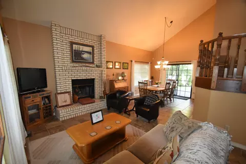 1827 Gold Hills Dr, Redding, CA 96003 photo 11