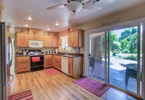 24265 Electric Ave, Red Bluff, CA 96080 photo 17