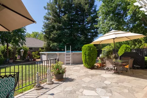 4170 Windwood Dr, Redding, CA 96002 photo 32