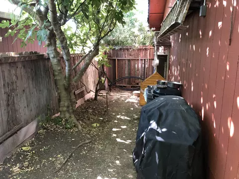 2221 Jessica Way, Redding, CA 96002 photo 16