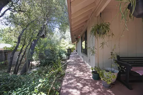 966 Edgewood Ct, Redding, CA 96003 photo 26