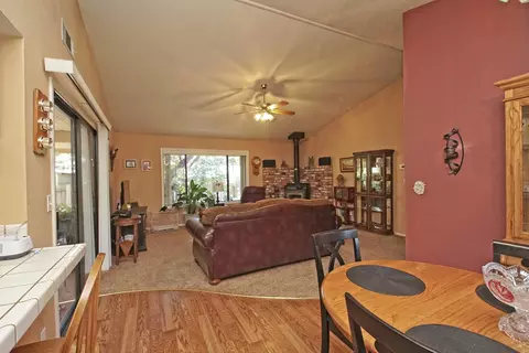 966 Edgewood Ct, Redding, CA 96003 photo 10