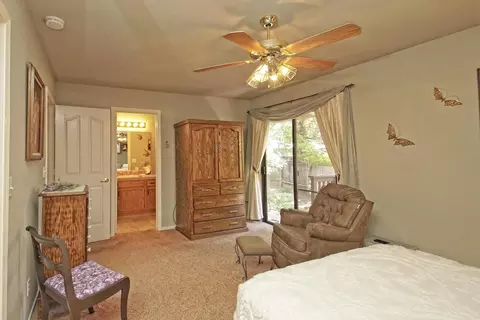 966 Edgewood Ct, Redding, CA 96003 photo 22