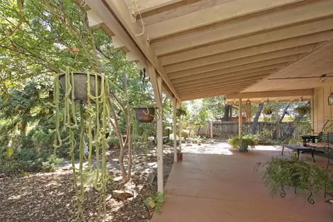 966 Edgewood Ct, Redding, CA 96003 photo 5