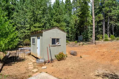 30892 Dandelion Ln, Shingletown, CA 96088 photo 56