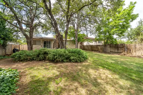 2895 Robert Ct, Redding, CA 96002 photo 18