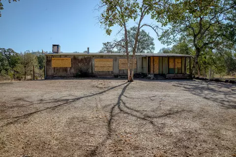20198 Casa Dr, Redding, CA 96003 photo 2
