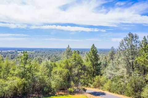13415 Shasta Meadows Dr, Redding, CA 96003 photo 19