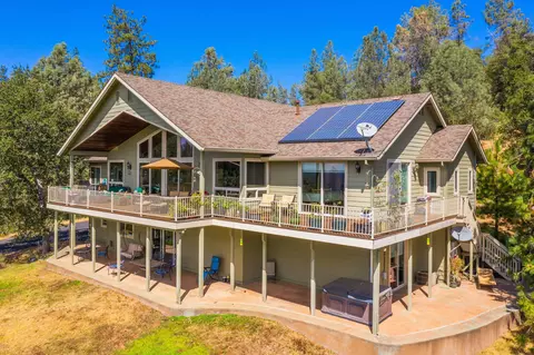 13415 Shasta Meadows Dr, Redding, CA 96003 photo 10