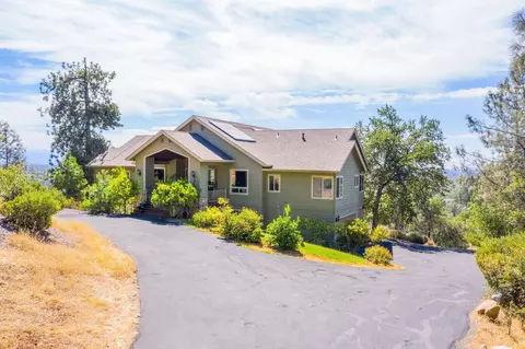 13415 Shasta Meadows Dr, Redding, CA 96003 photo 4
