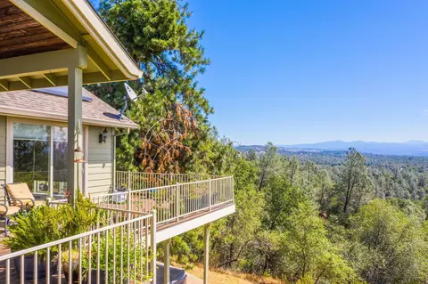 13415 Shasta Meadows Dr, Redding, CA 96003 photo 14
