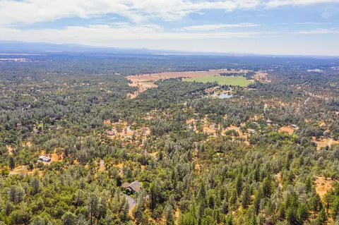 13415 Shasta Meadows Dr, Redding, CA 96003 photo 16