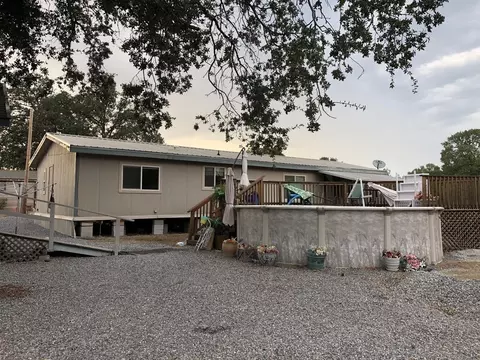 20587 Misty Ln, Redding, CA 96002 photo 1
